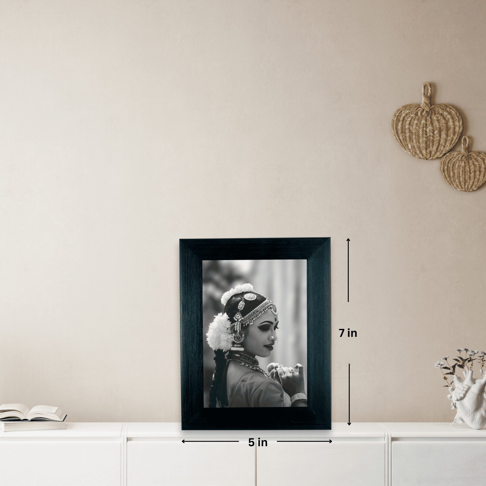 Snapic Glass Frame 1