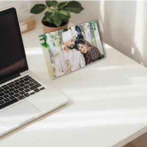 Acrylic Table Frame – (5"x7")